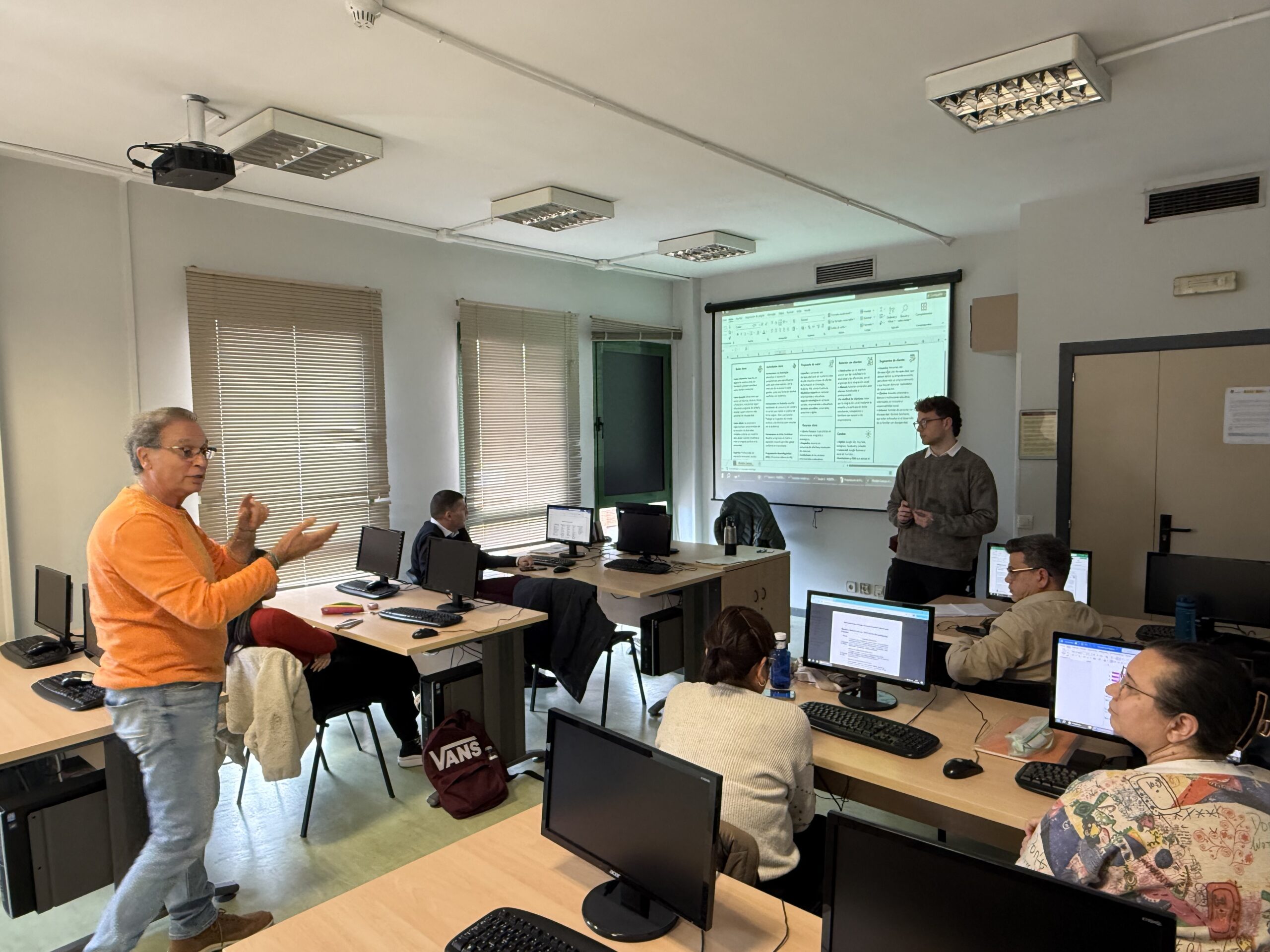 taller sostenibilidad YBS - ONCE Inserta
